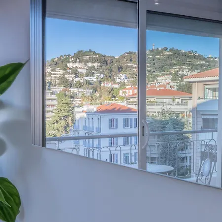 Versailles Apartman Cannes