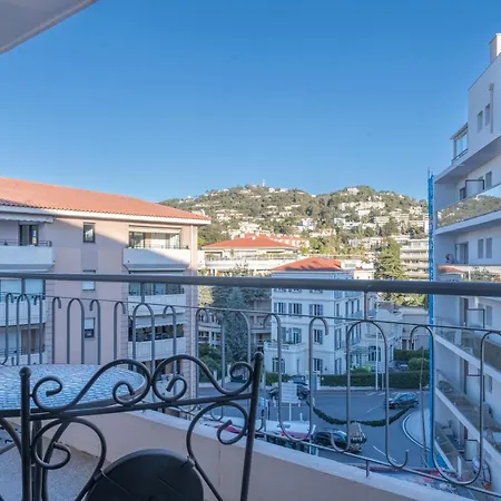 Versailles Apartman